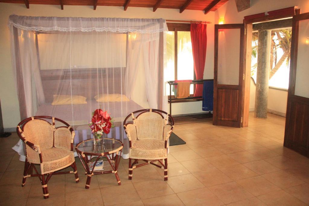 Time N Tide Beach Resort Хикадува Стая снимка