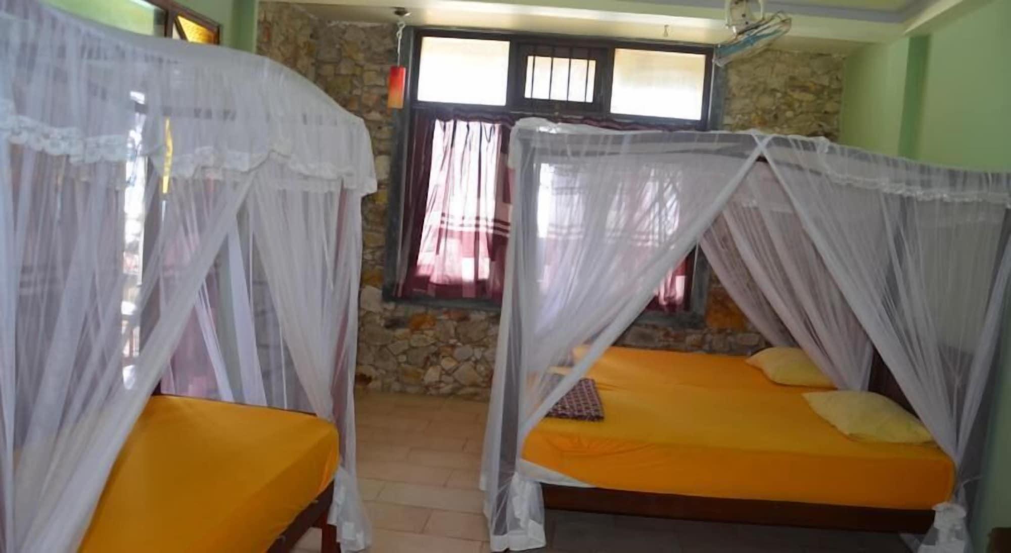Time N Tide Beach Resort Хикадува Екстериор снимка