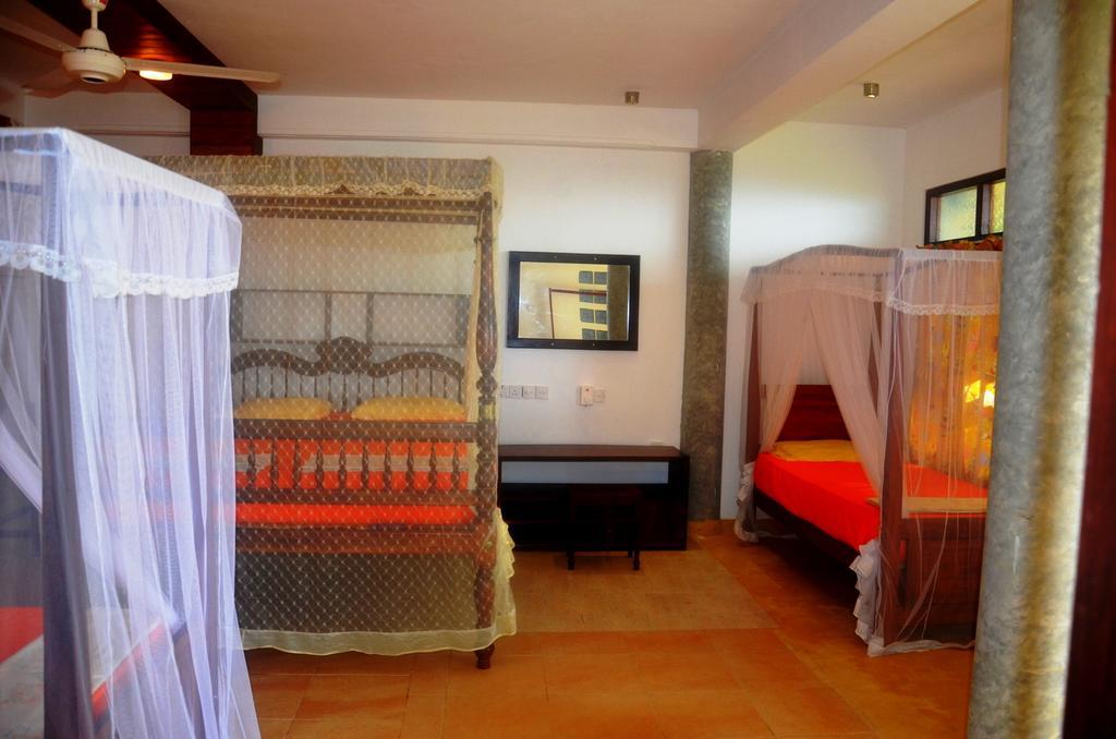 Time N Tide Beach Resort Хикадува Екстериор снимка